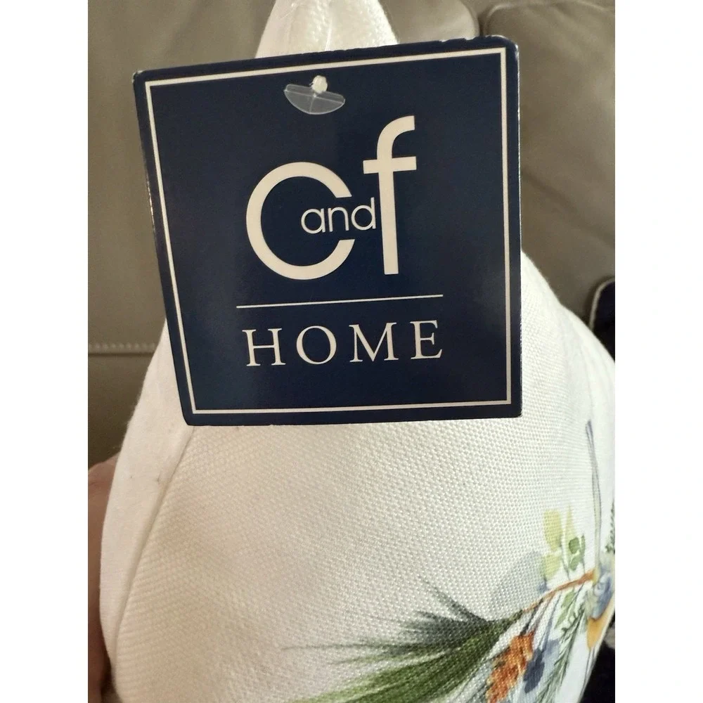 C&F Home Seasonal Holiday Pillow Chickadees Birds Pine&Berries White‎ NEW